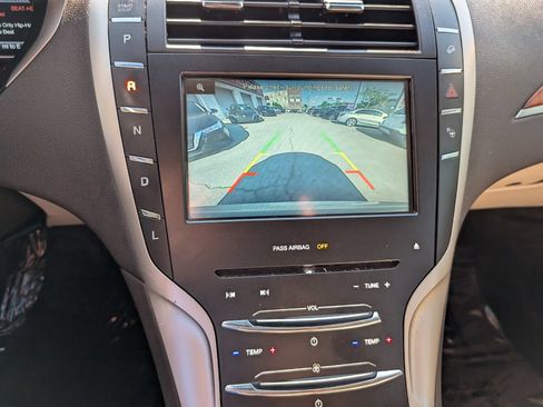 Used 2016 Lincoln MKZ Hybrid w/ Equipment Group 600A Reserve FWD image 20