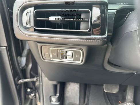 Used 2022 Lincoln Aviator Reserve w/ Elements Package Plus image 33