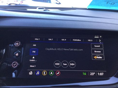 Used 2023 Buick Envision Avenir image 14