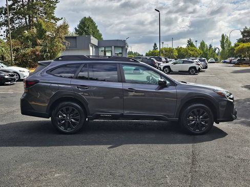 Certified 2025 Subaru Outback Onyx Edition AWD/4WD image 8
