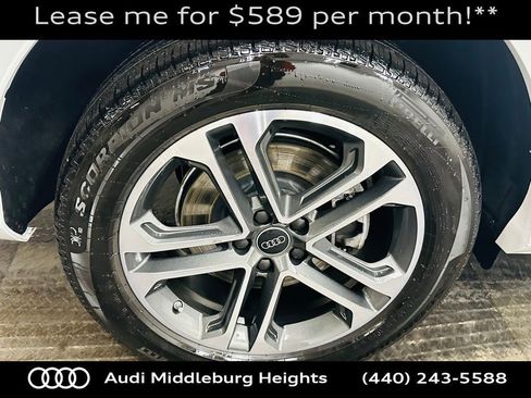 Certified 2025 Audi Q5 Premium w/ Convenience Package image 33