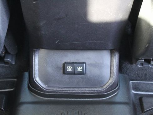 Used 2021 Toyota Highlander XSE image 22