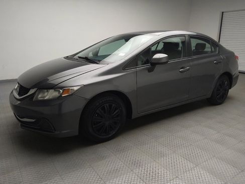 Used 2013 Honda Civic LX image 2
