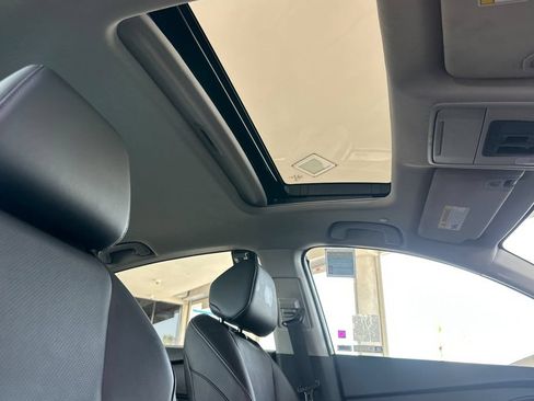 Used 2023 Honda Accord EX-L image 18