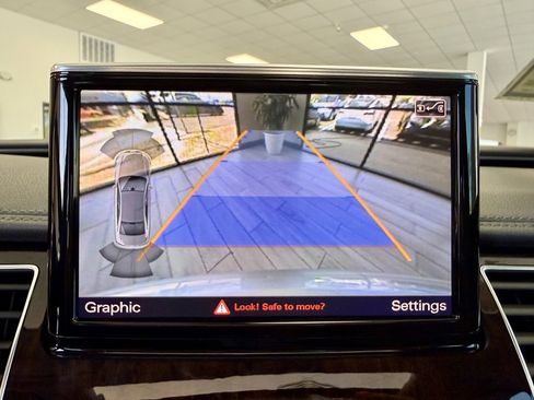 Used 2013 Audi A8 L 4.0T AWD/4WD image 11