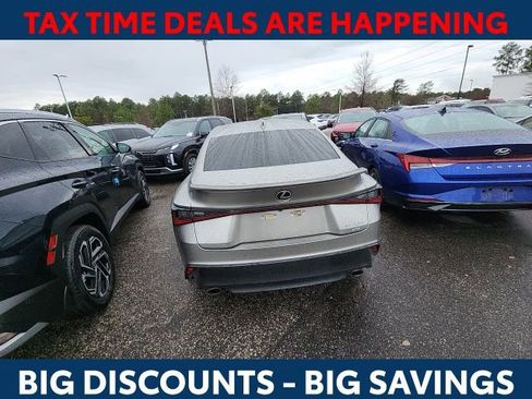 Used 2022 Lexus IS 300 AWD w/ Premium Package image 6