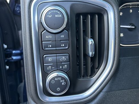 Used 2022 GMC Sierra 2500 SLE w/ SLE Convenience Package image 21