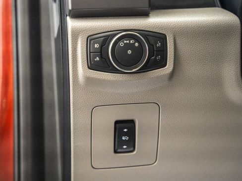 Used 2015 Ford F150 XLT w/ Equipment Group 302A Luxury AWD/4WD image 46