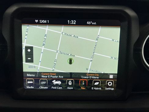 Used 2021 Jeep Wrangler Unlimited Rubicon 4xe w/ Cold Weather Group AWD/4WD image 23