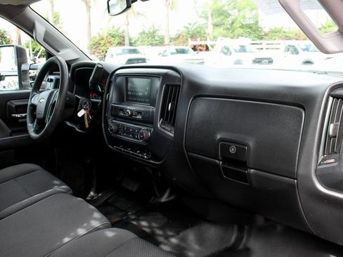 Used 2017 Chevrolet Silverado 3500 W/T w/ WT Convenience Package image 29