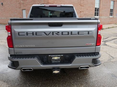 Used 2023 Chevrolet Silverado 1500 RST w/ Z71 Off-Road Package AWD/4WD image 7