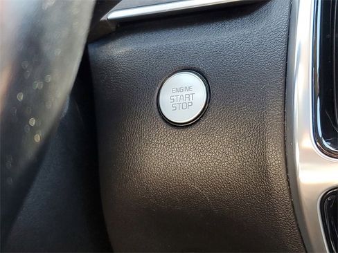 Used 2021 Kia Sorento SX Prestige image 31