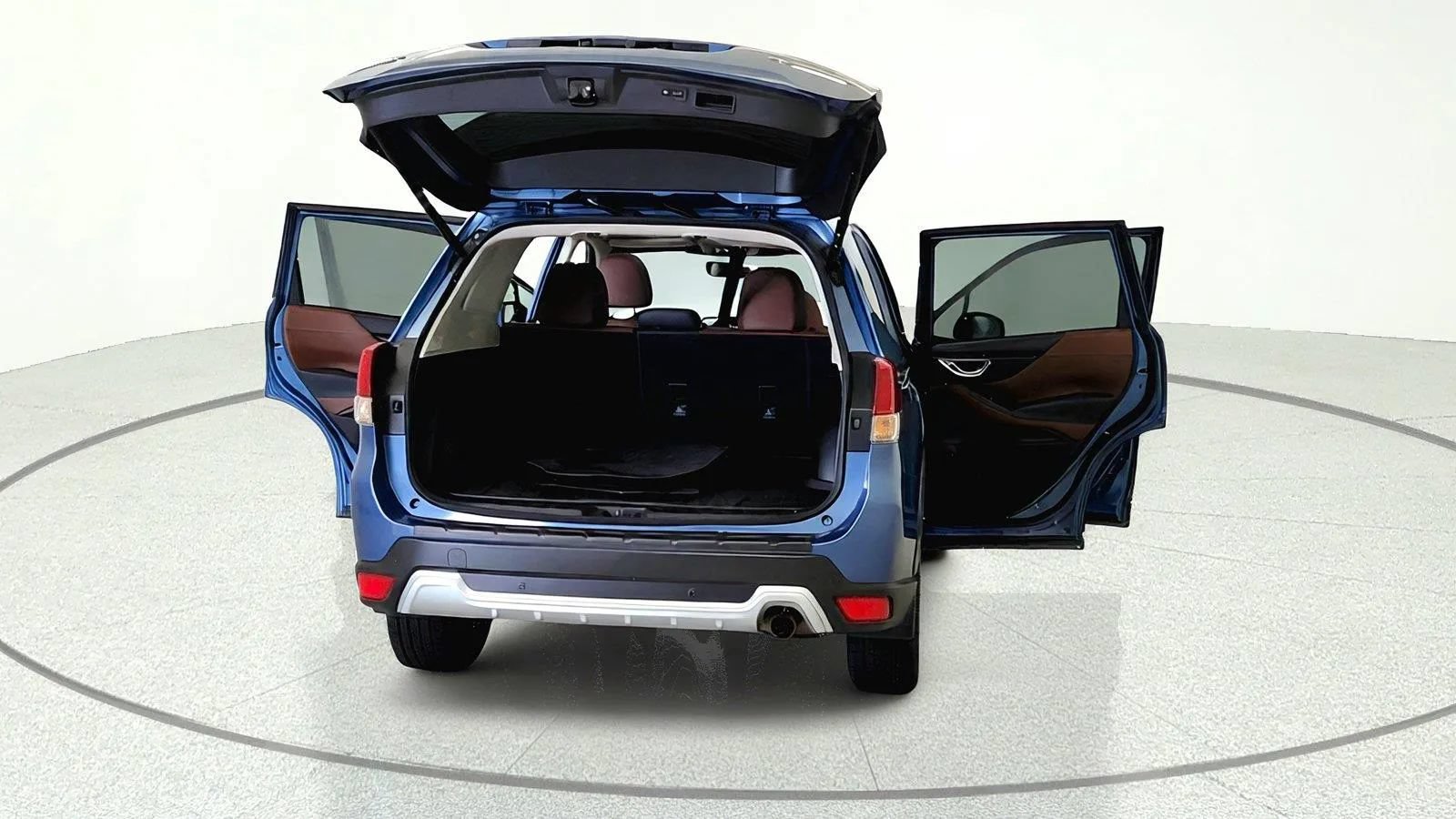 Used 2023 Subaru Forester Touring AWD/4WD image 11