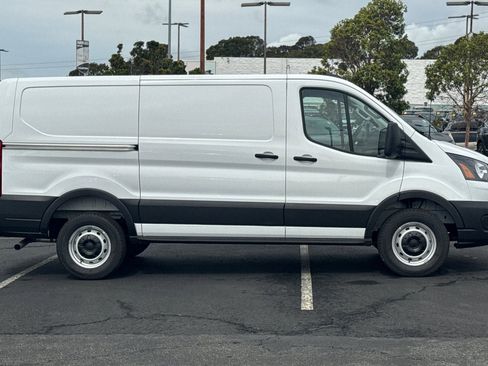 New 2026 Ford Transit 250 Base image 3