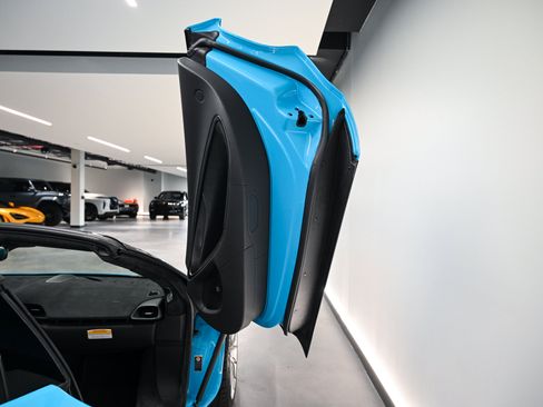 New 2026 McLaren Artura Spider RWD image 18