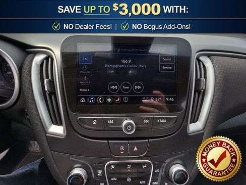 Used 2024 Chevrolet Malibu LT image 26