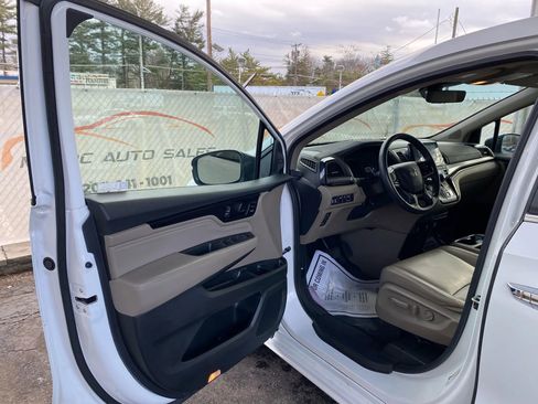 Used 2021 Honda Odyssey Touring image 14