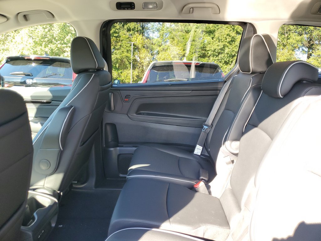 New 2027 Honda Odyssey Elite image 9