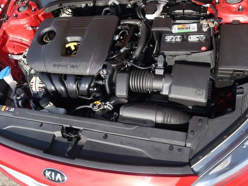Used 2019 Kia Forte LXS image 41