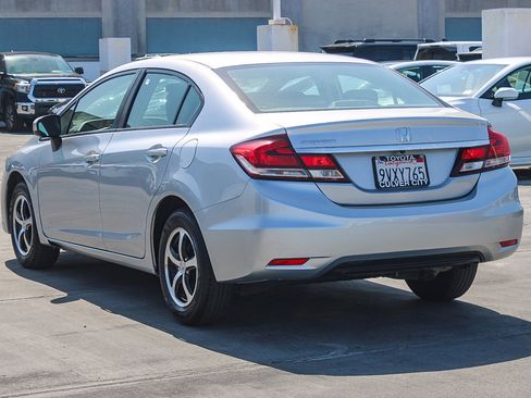 Used 2015 Honda Civic SE image 7