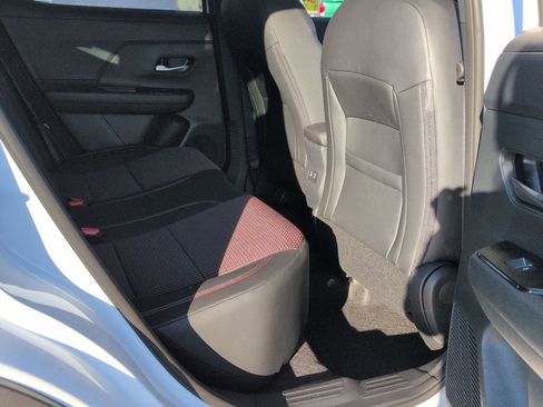 New 2026 Nissan Kicks SR AWD/4WD image 18
