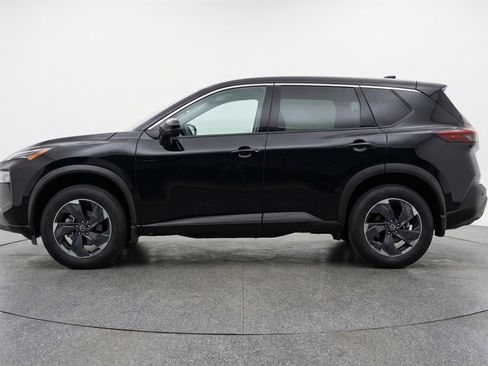 Used 2025 Nissan Rogue SV AWD/4WD image 5