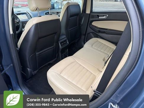 Used 2019 Ford Edge SEL w/ Equipment Group 201A image 28