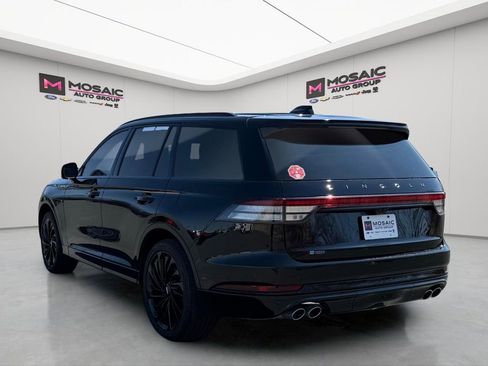 Used 2025 Lincoln Aviator Reserve w/ Jet Appearance Package AWD/4WD image 5