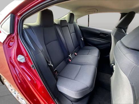 Used 2026 Toyota Corolla LE FWD image 19