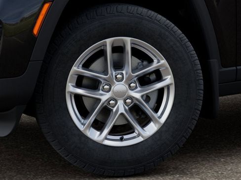 New 2026 Jeep Grand Cherokee Laredo X AWD/4WD image 19