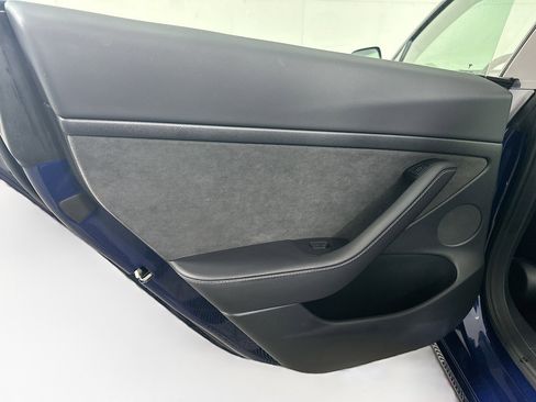 Used 2023 Tesla Model 3 Standard Range image 26