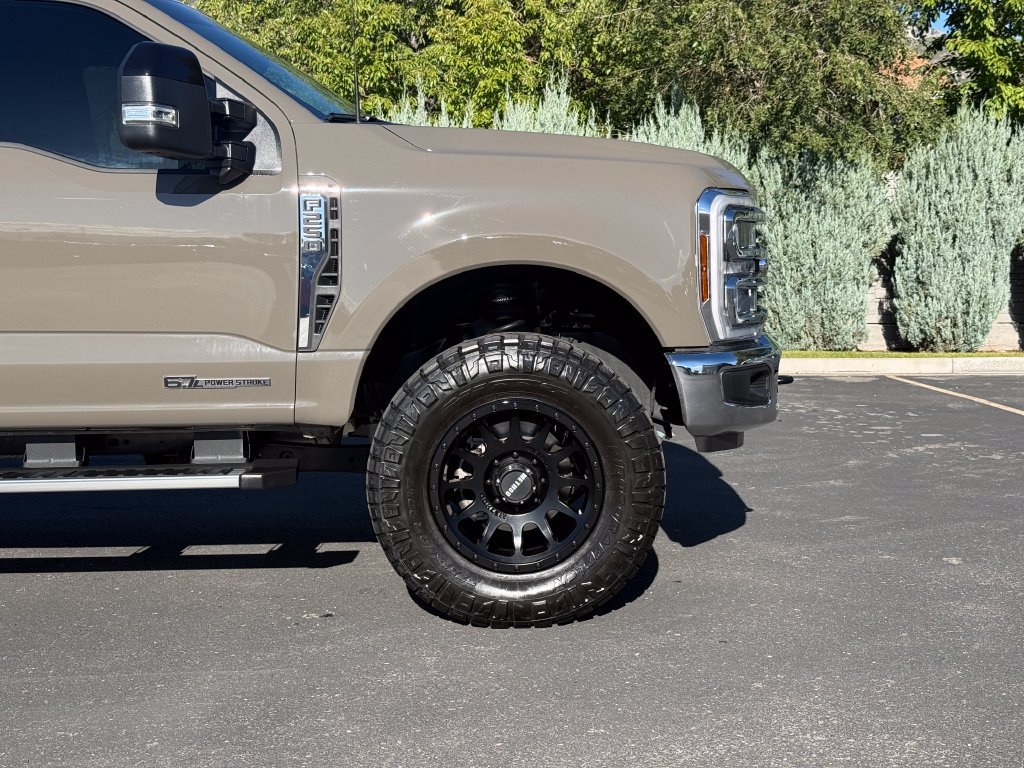 Used 2026 Ford F250 Lariat AWD/4WD image 6