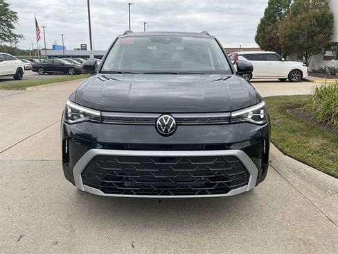 New 2025 Volkswagen Taos SEL image 2