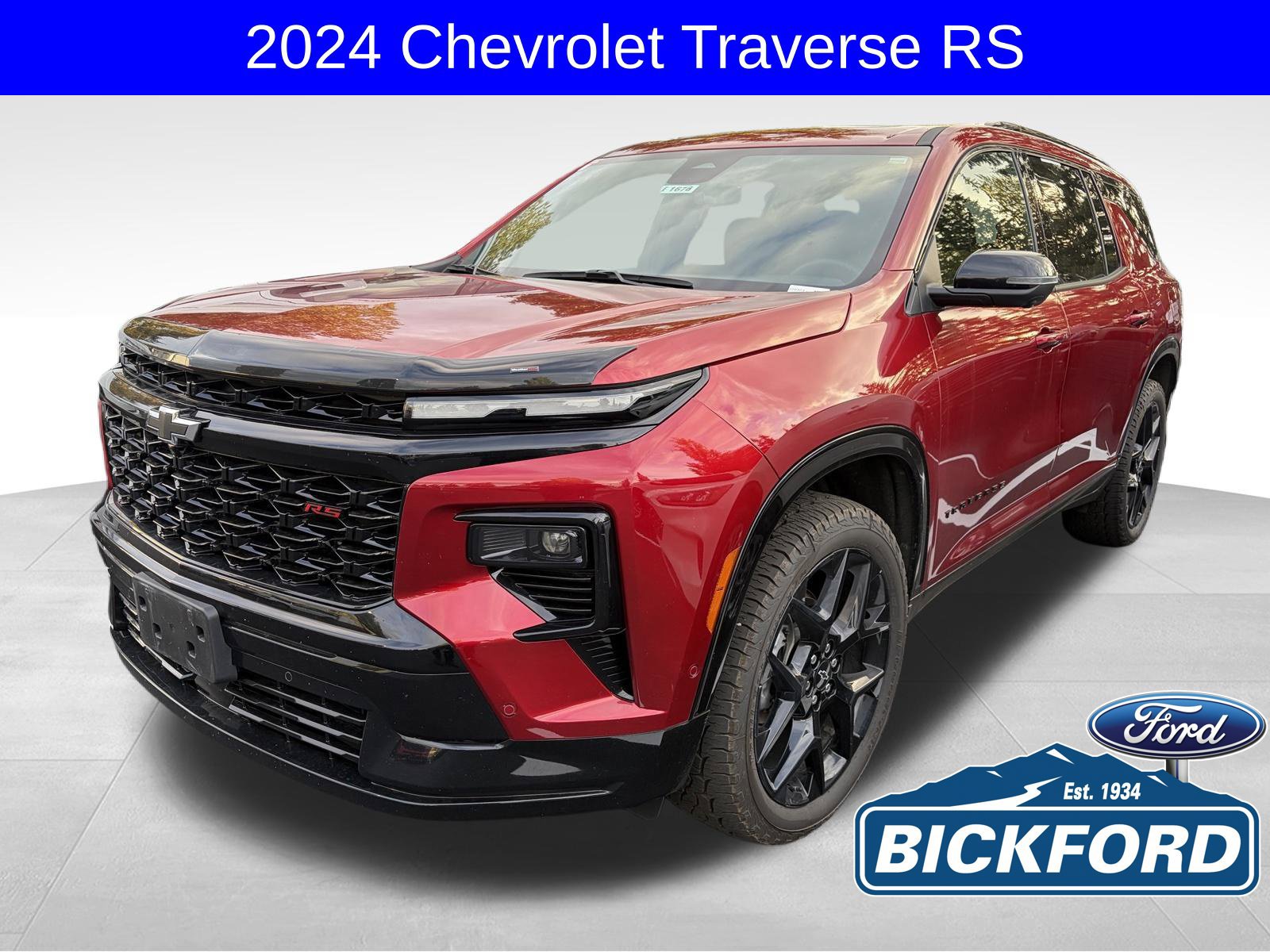Used 2024 Chevrolet Traverse RS w/ LPO, Floor Liner Package AWD/4WD image 1