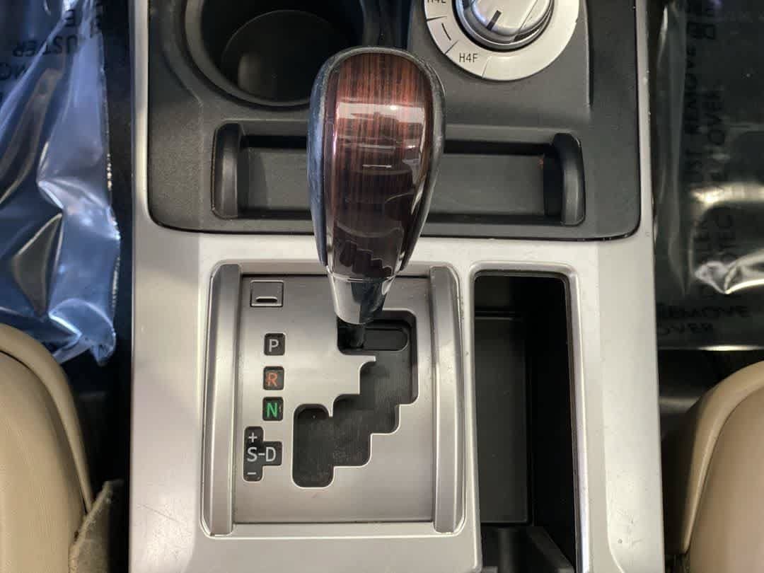 Used 2016 Toyota 4Runner Limited AWD/4WD image 23