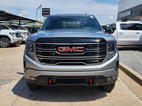 New 2026 GMC Sierra 1500 AT4 w/ AT4 Premium Package AWD/4WD image 9