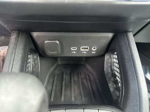 Certified 2022 Chevrolet TrailBlazer LT w/ Convenience Package image 16