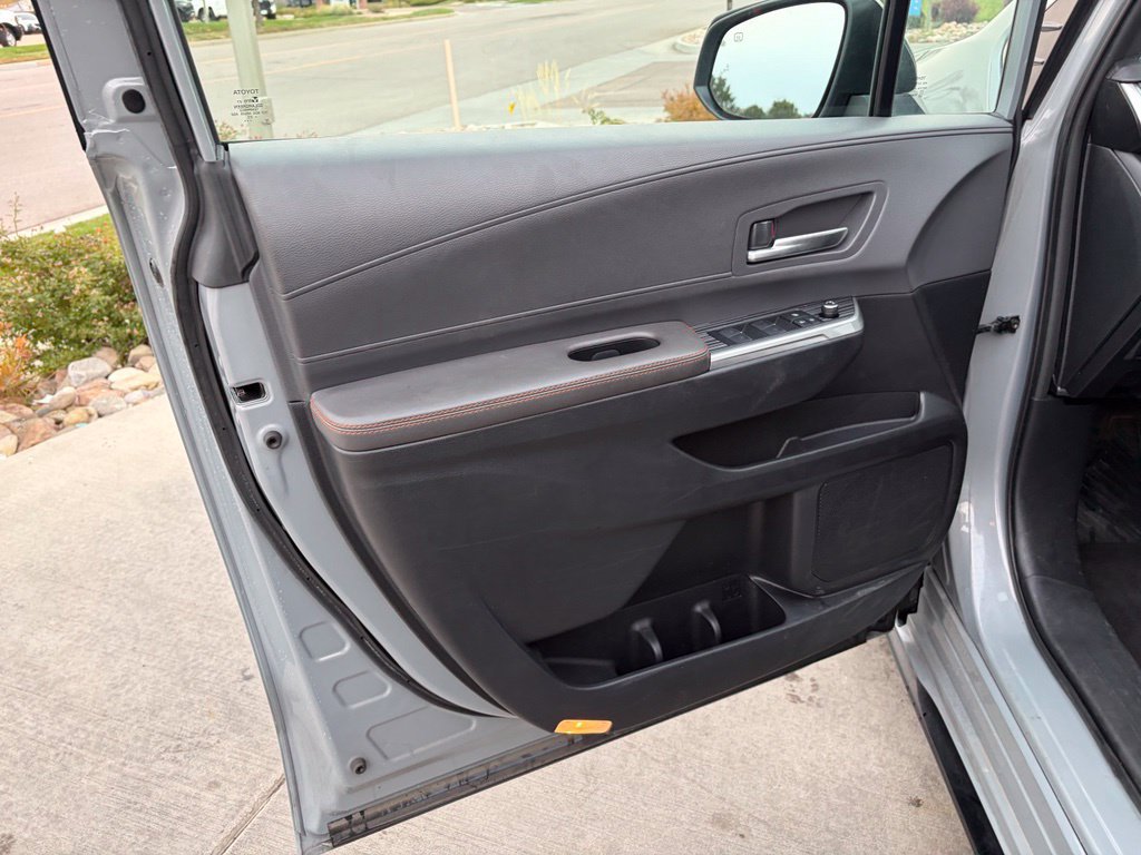 Used 2023 Toyota Sienna XSE w/ XSE Plus Package AWD/4WD image 9