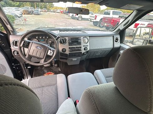 Used 2013 Ford F250 XLT w/ XLT Value Pkg image 16
