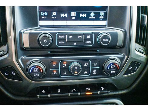 Used 2018 Chevrolet Silverado 1500 LT w/ All Star Edition AWD/4WD image 47