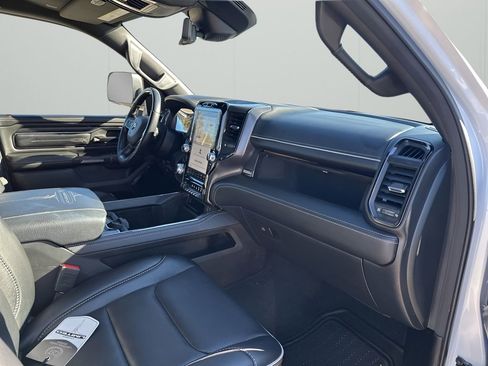 Used 2022 RAM 1500 Limited image 13