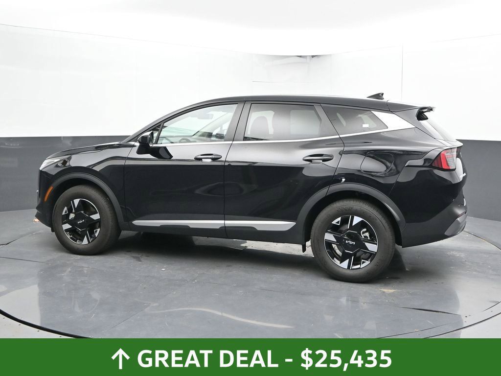 Used 2026 Kia Sportage LX AWD/4WD image 10