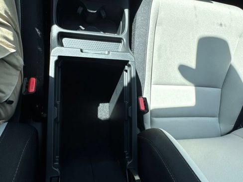 Used 2026 Honda CR-V LX image 19