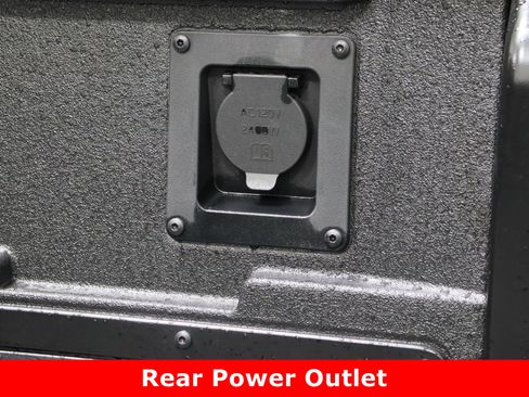 Used 2025 Toyota Tacoma TRD Off-Road image 32