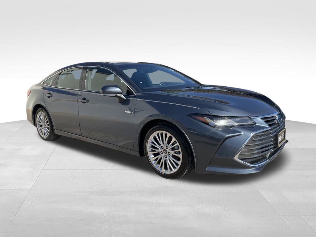 Used 2021 Toyota Avalon Limited w/ Advanced Safety Package FWD image 3