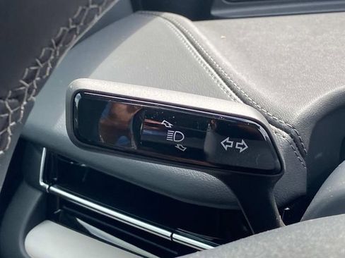 New 2026 Lincoln Navigator L Reserve AWD/4WD image 17
