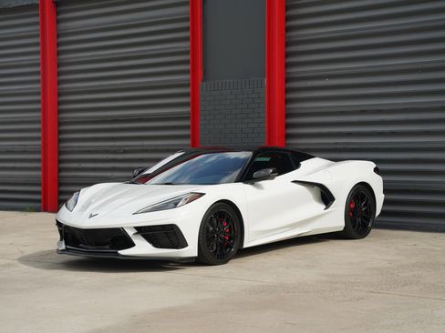 Used 2023 Chevrolet Corvette Stingray Convertible w/ 1LT image 14