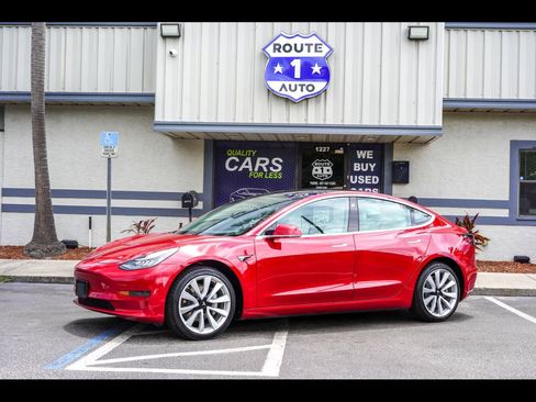 Used 2019 Tesla Model 3 Standard Range Plus RWD image 1