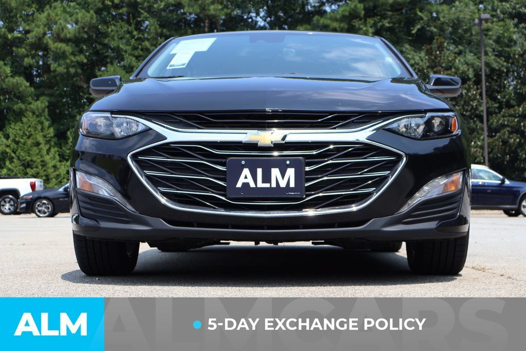Used 2024 Chevrolet Malibu LT FWD image 3