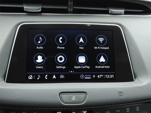 Used 2021 Cadillac XT4 Premium Luxury w/ LPO, Onyx Sport Package image 21